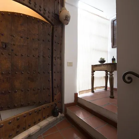 Palazzo Antiche Porte *
